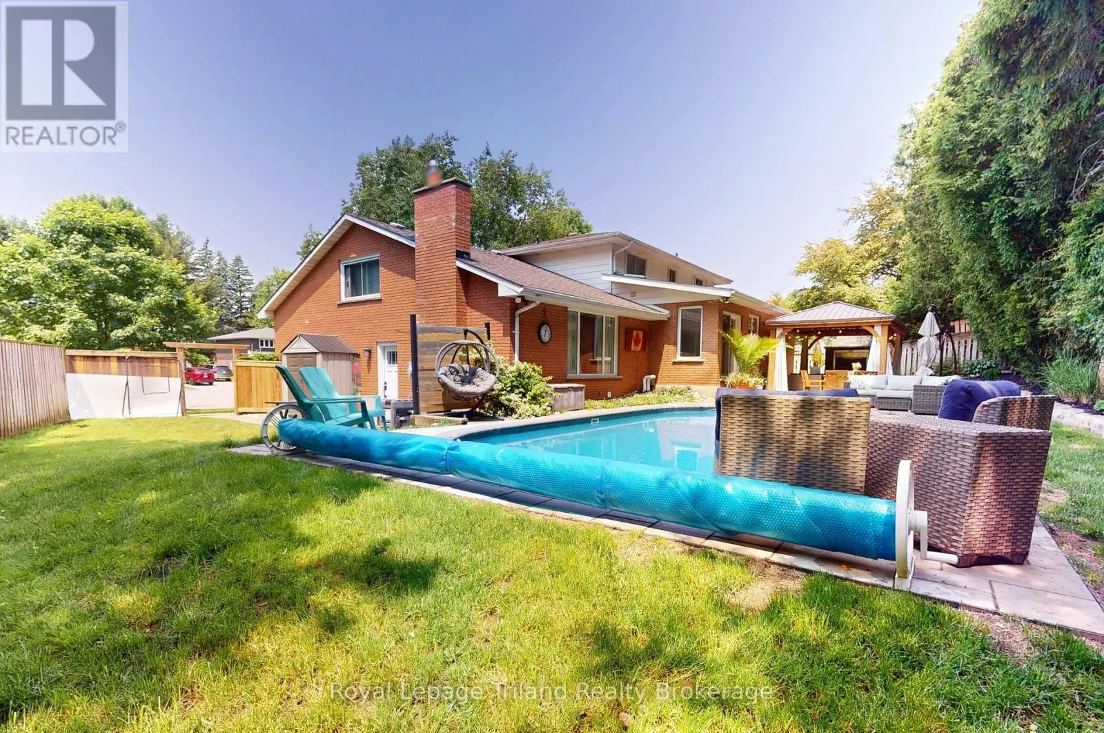444 LEE AVENUE