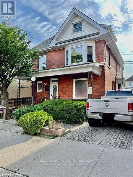 25 NORFOLK STREET