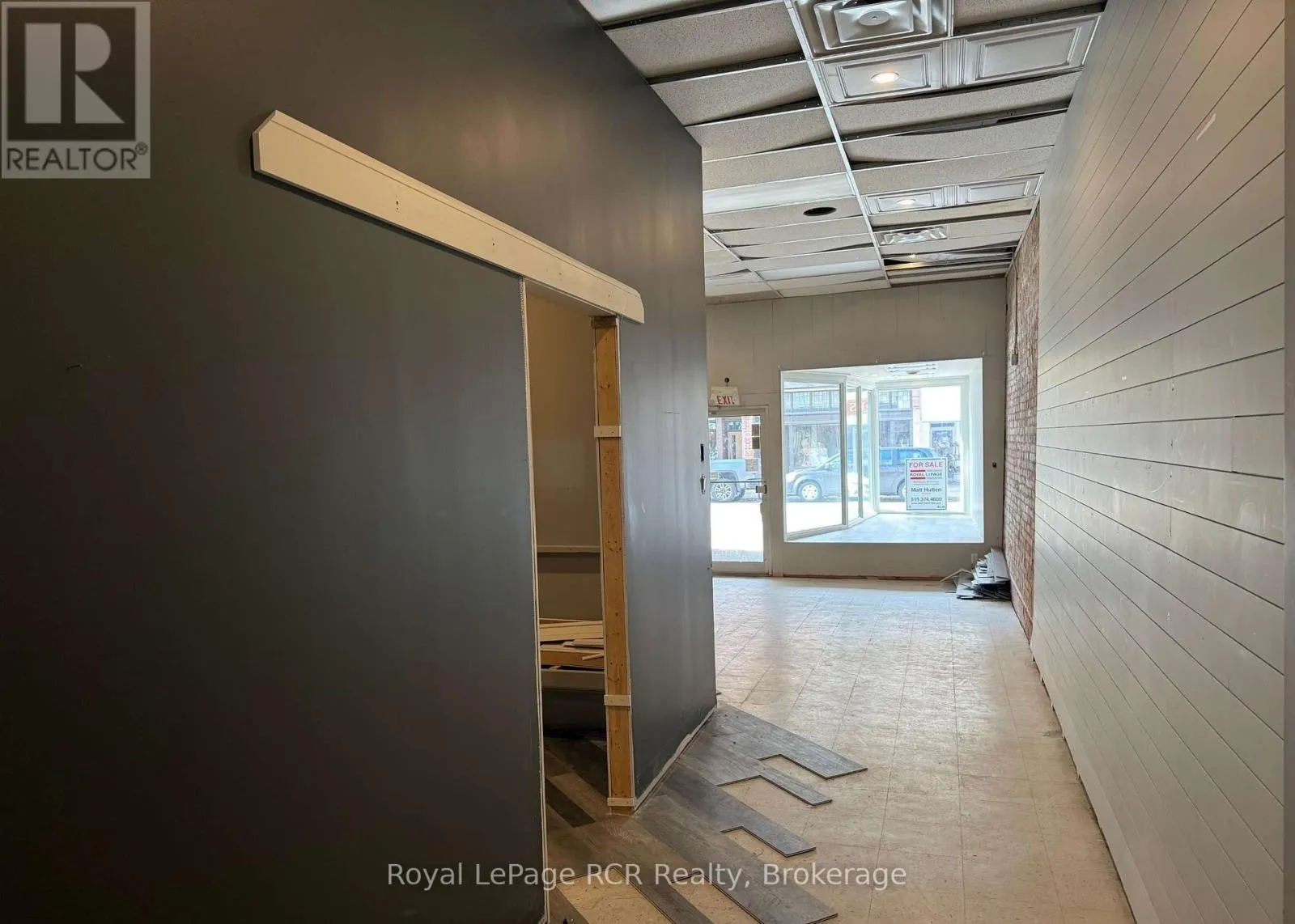 925 & 927 2ND AVENUE E