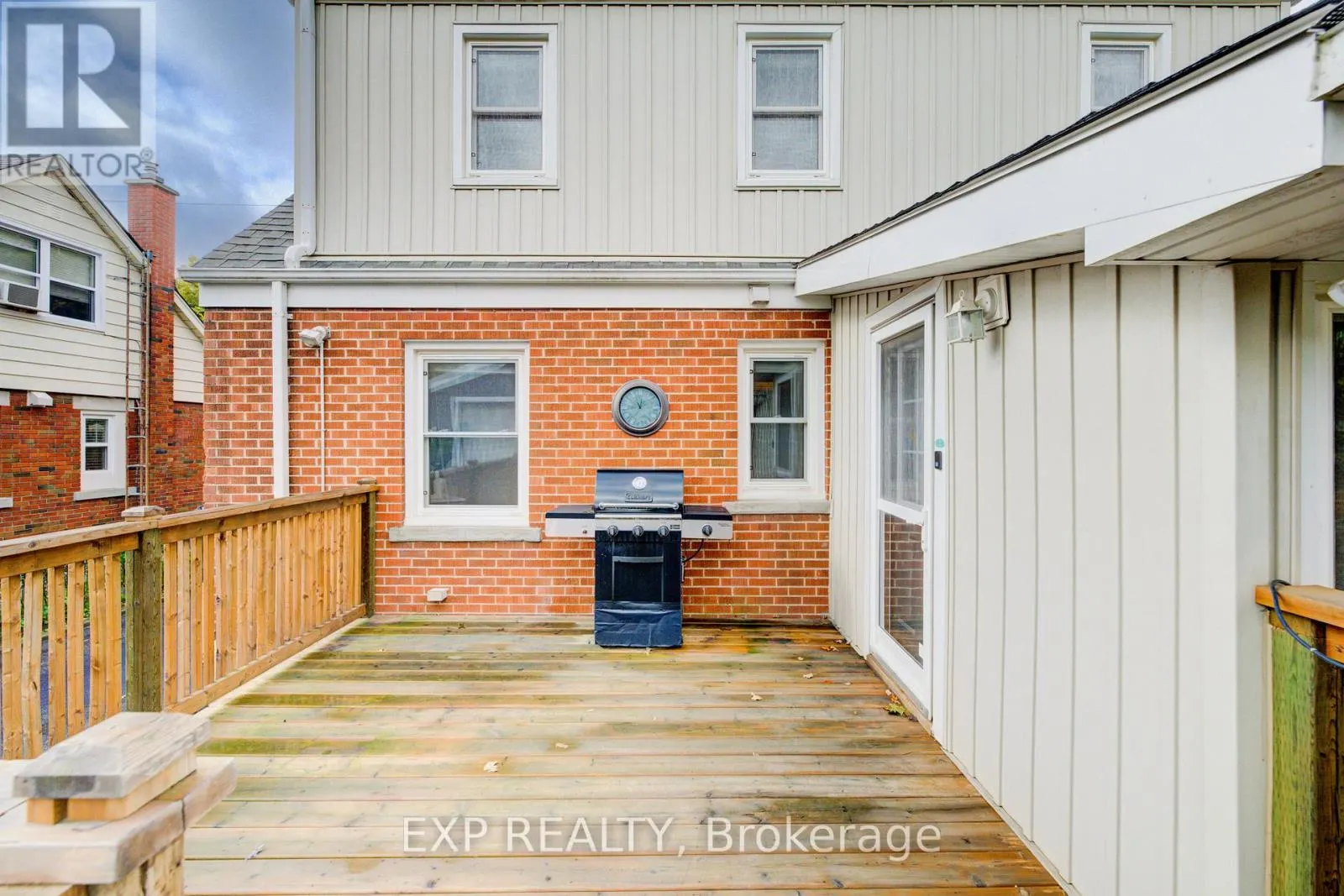 27 DUDHOPE AVENUE