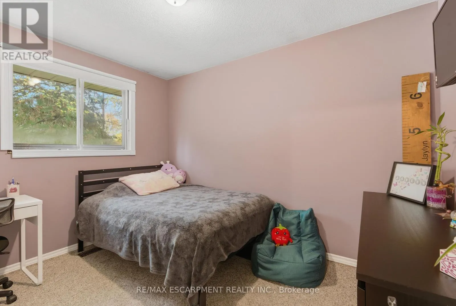 62 OSWEGO PARK ROAD