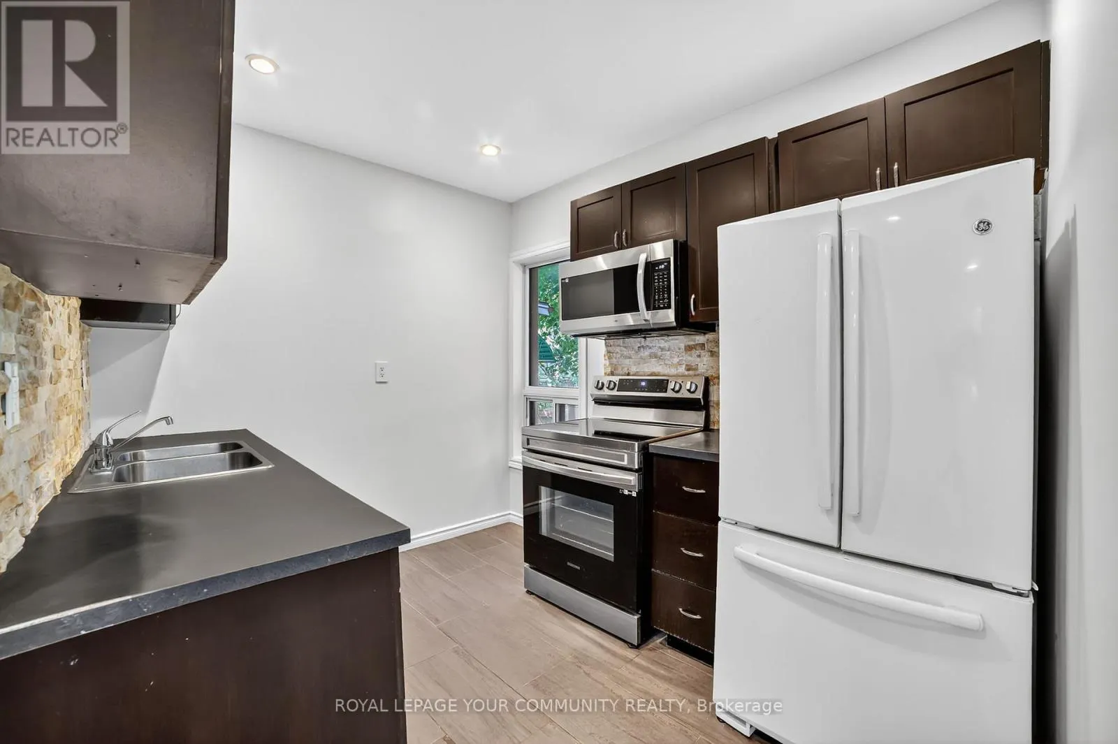 97 GARFIELD AVENUE S