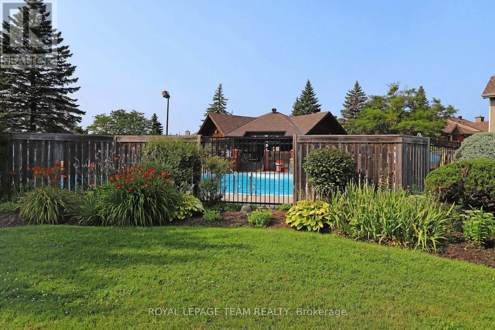 203 - 495 CANTEVAL TERRACE