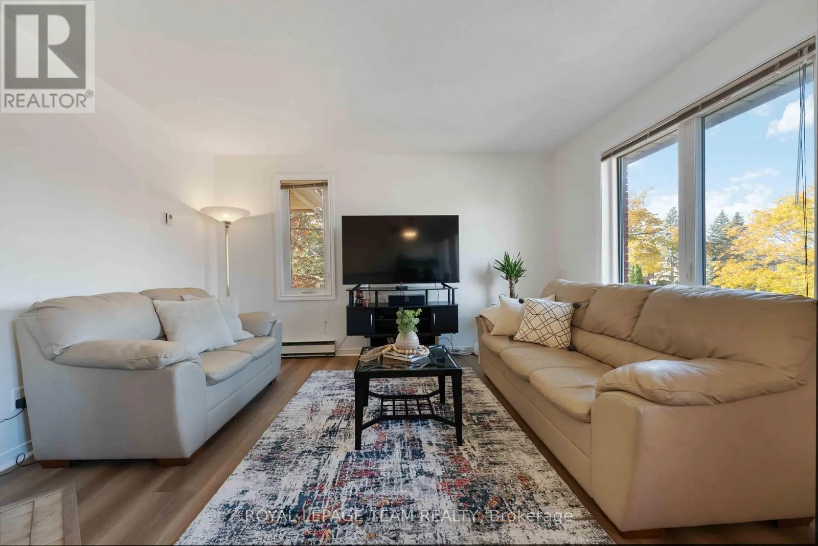203 - 495 CANTEVAL TERRACE