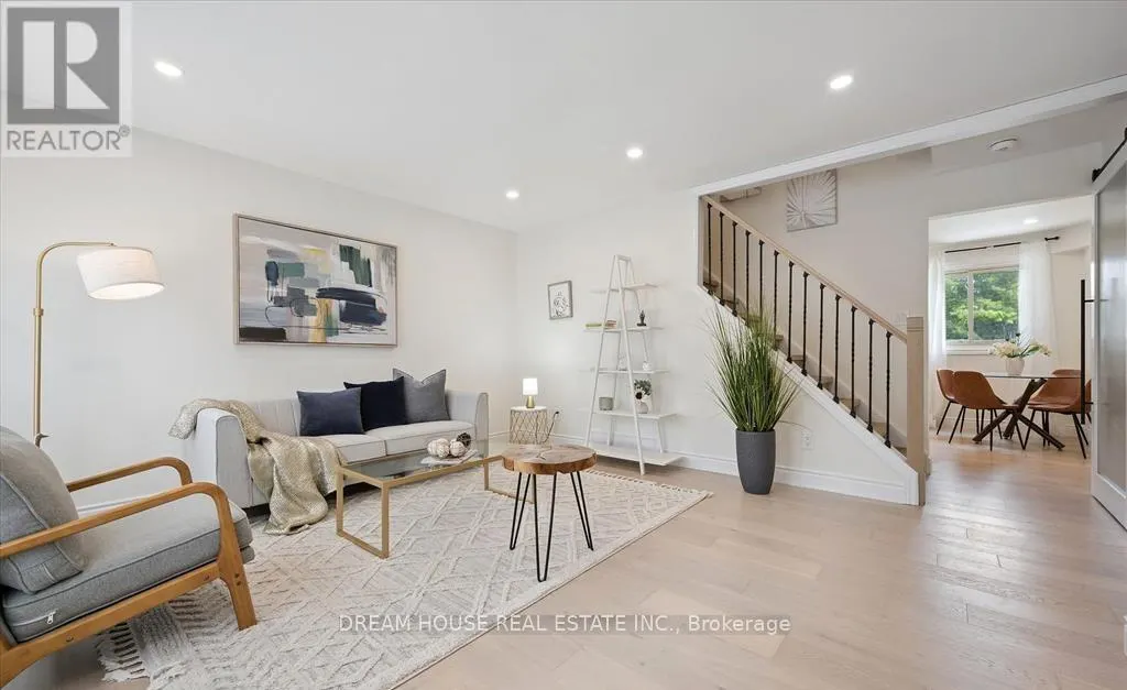 71 OVERLEA DRIVE