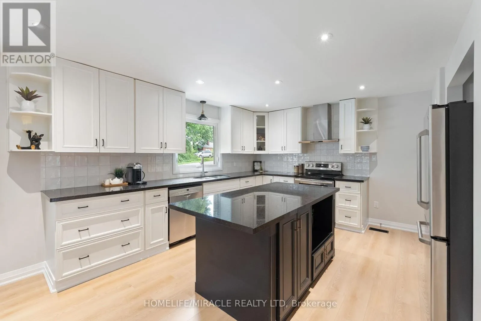 136 MOHAWK ROAD
