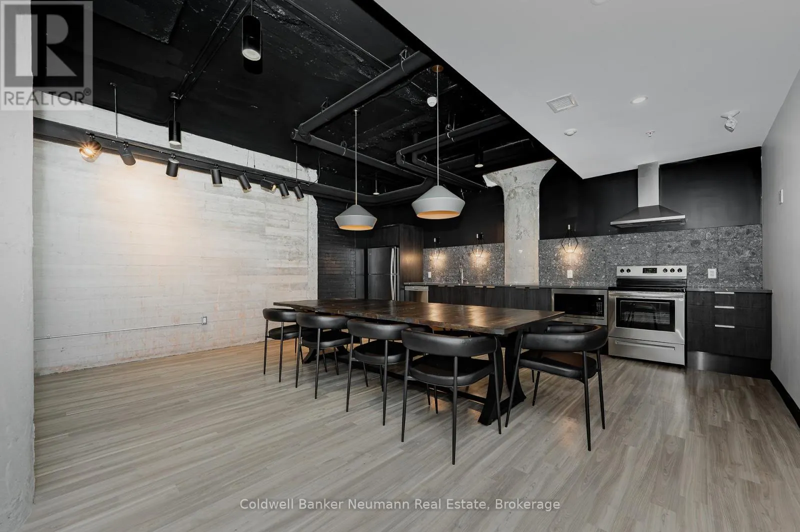 314 - 120 HURON STREET, #314