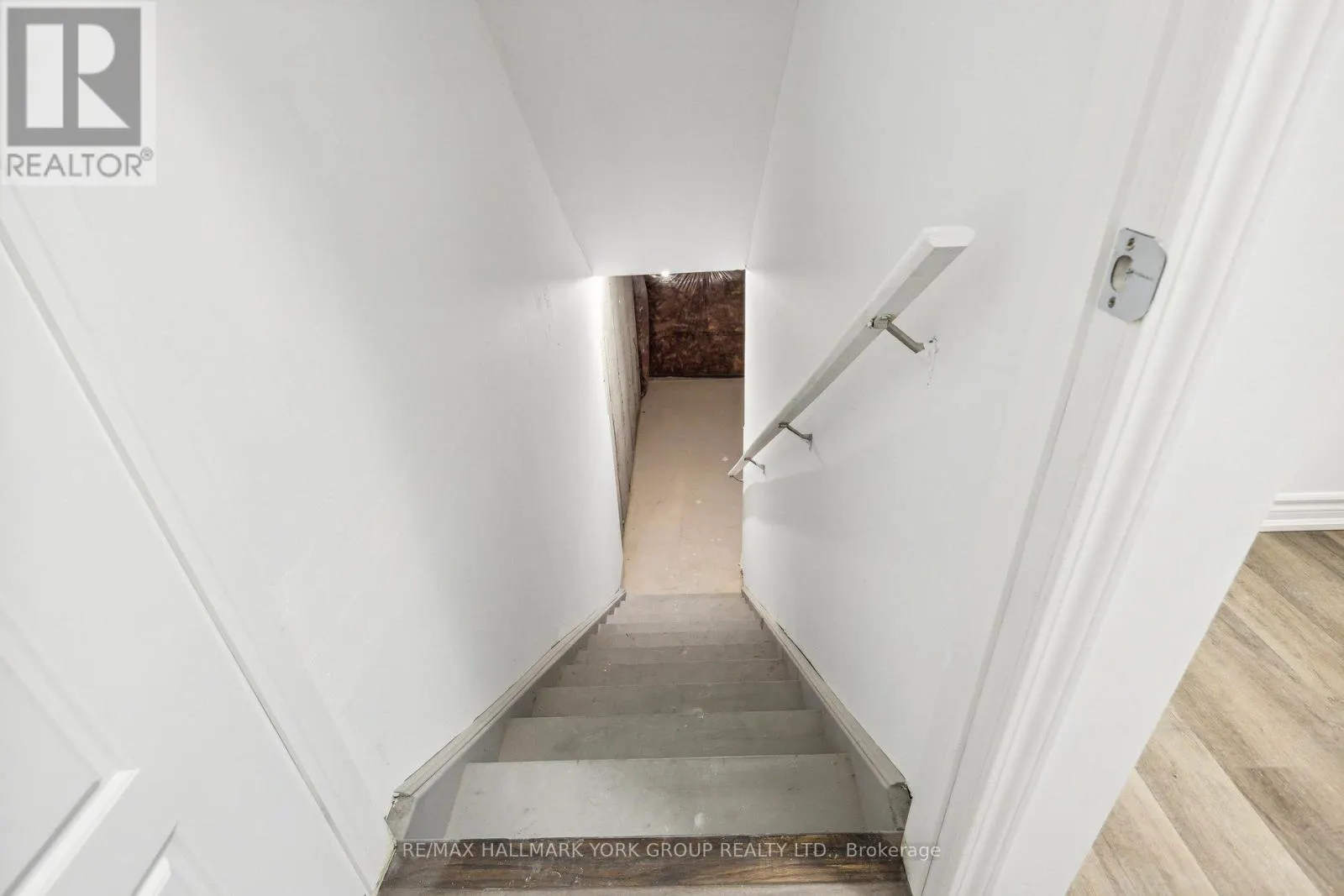 54 HISTAND TRAIL
