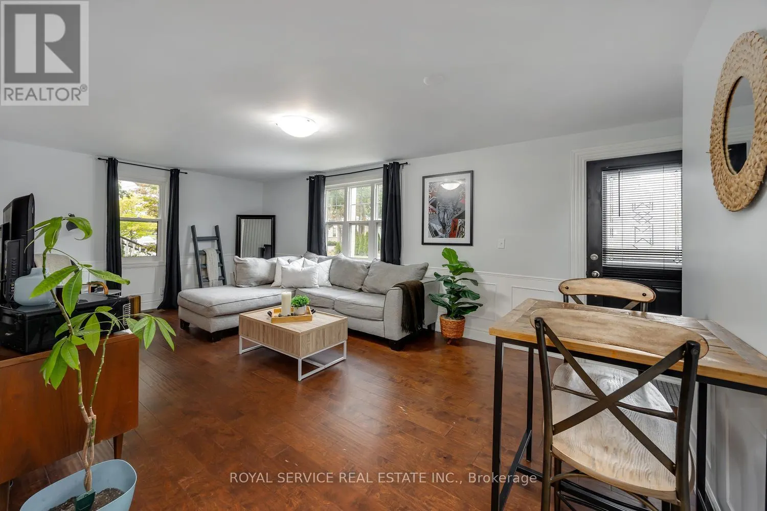 285 RIDOUT STREET