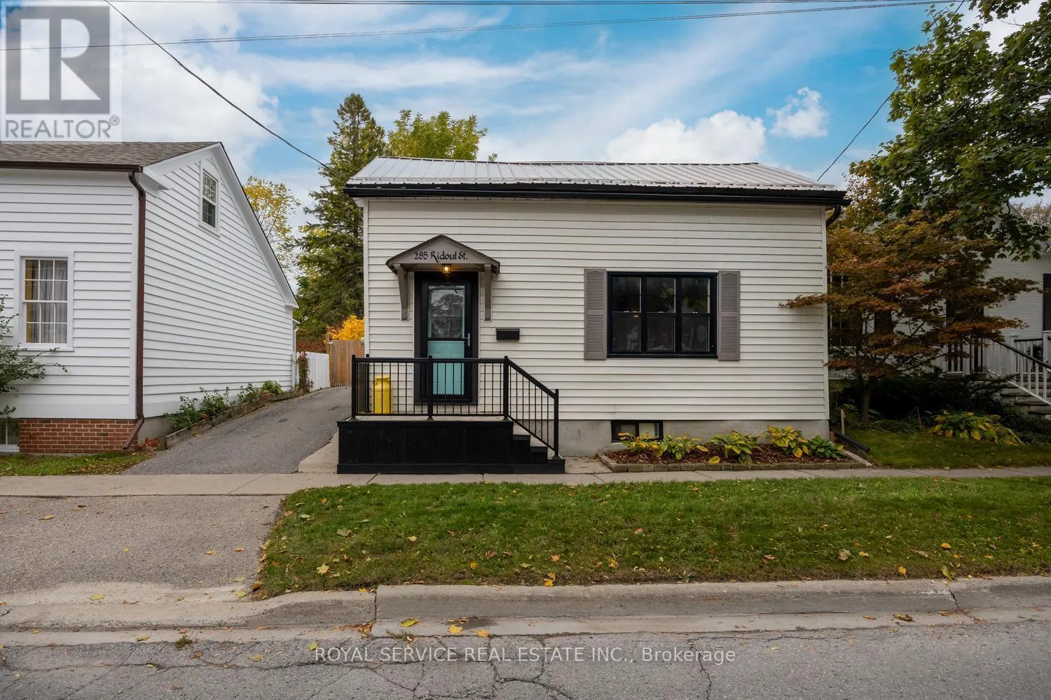 285 RIDOUT STREET