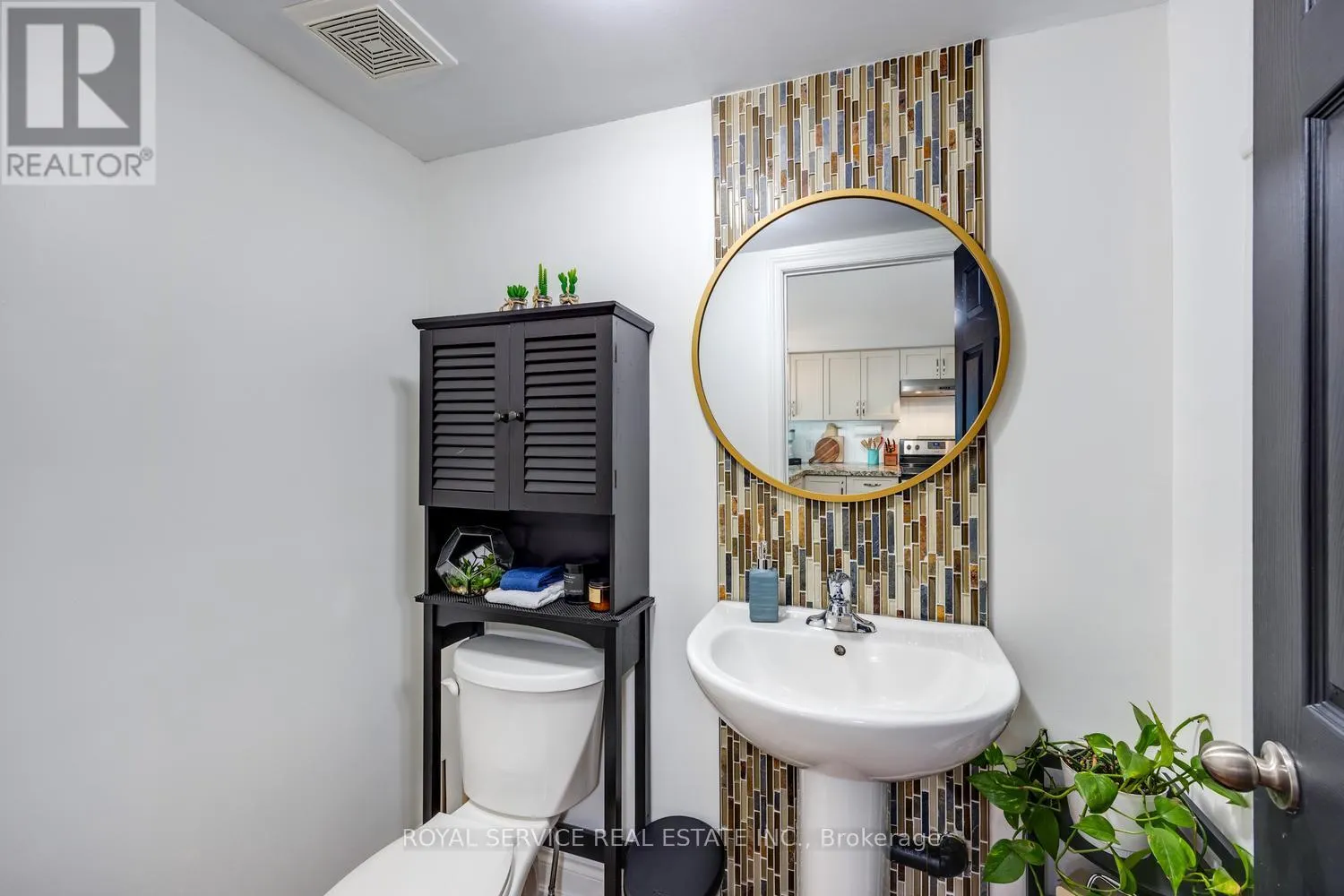 285 RIDOUT STREET