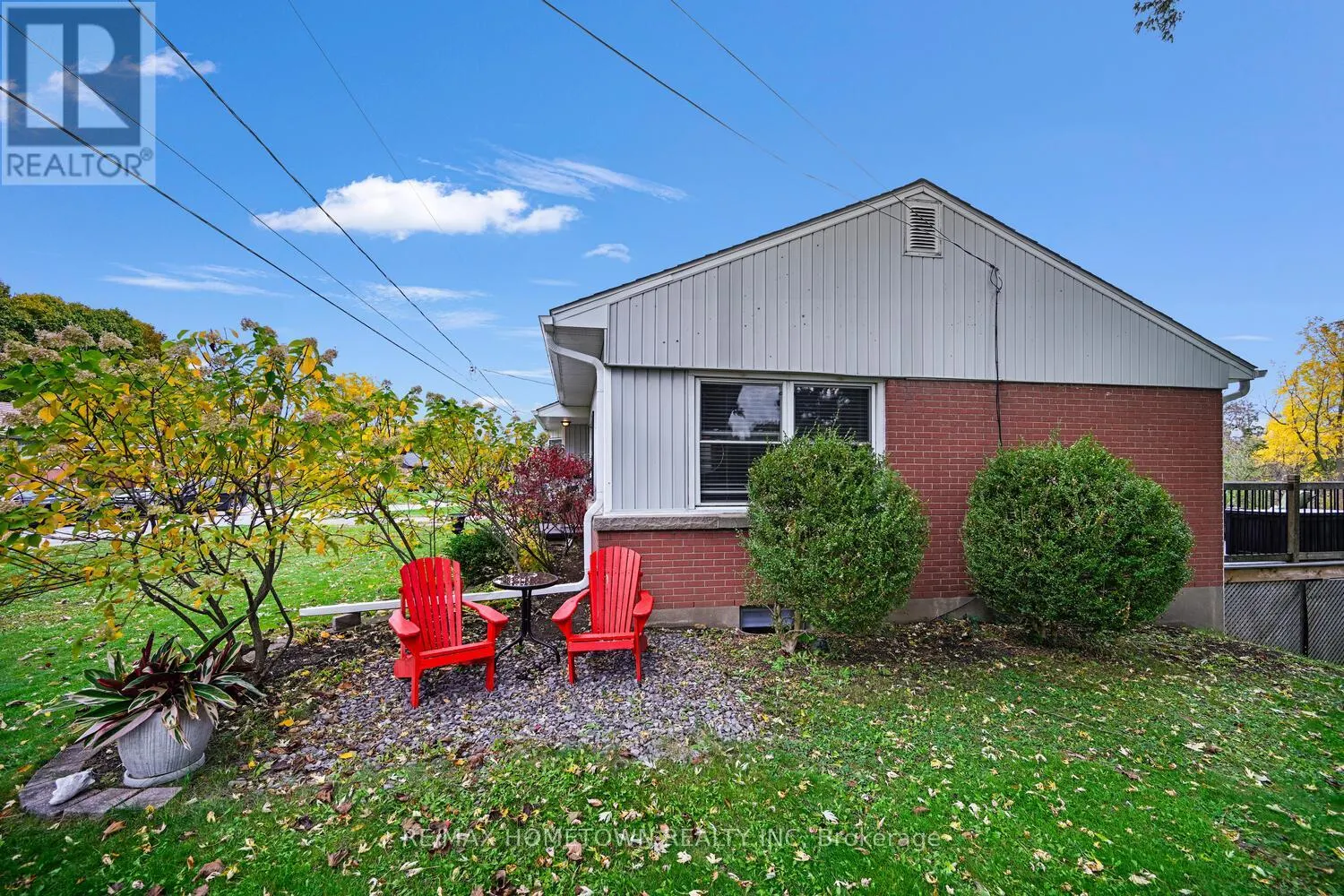 64 BROOKVIEW PLACE