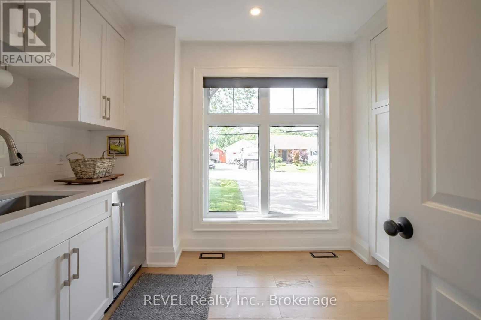 74 MONTGOMERY ROAD