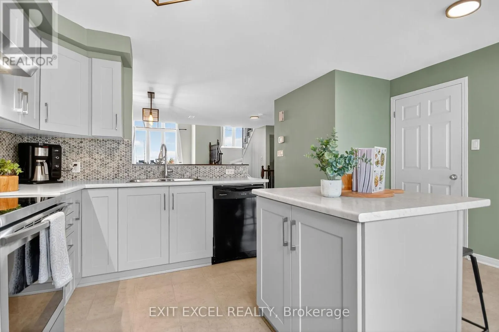 206 KELTIE PRIVATE