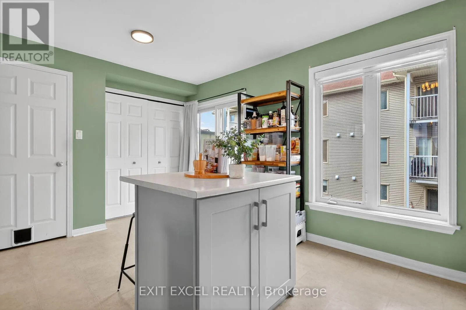 206 KELTIE PRIVATE