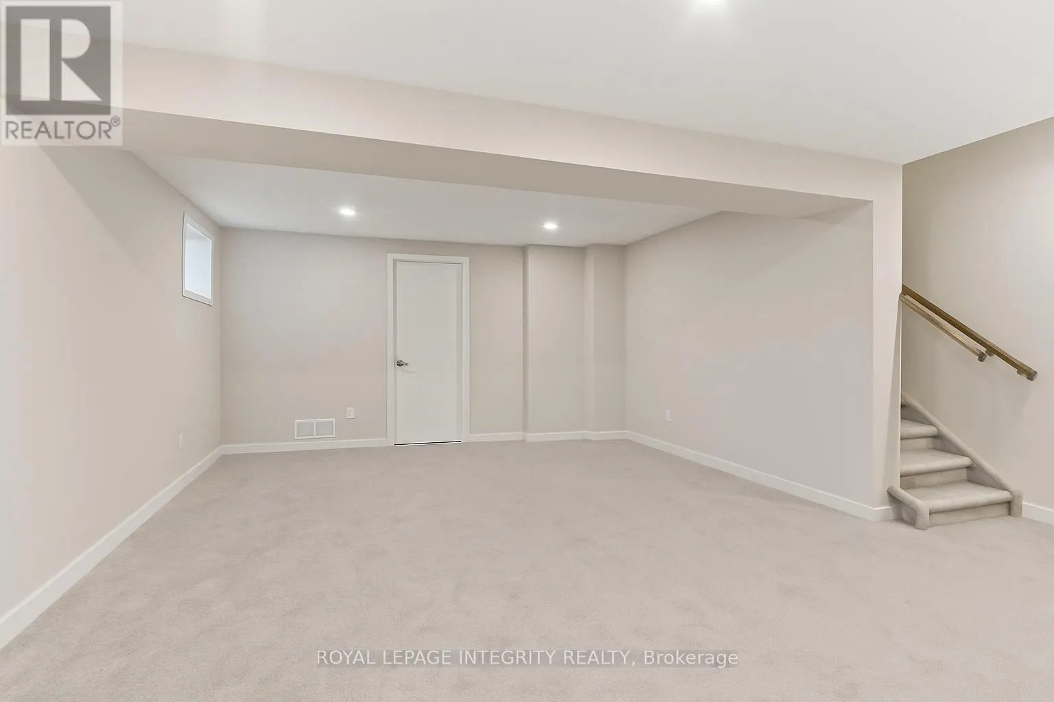 820 BASCULE PLACE
