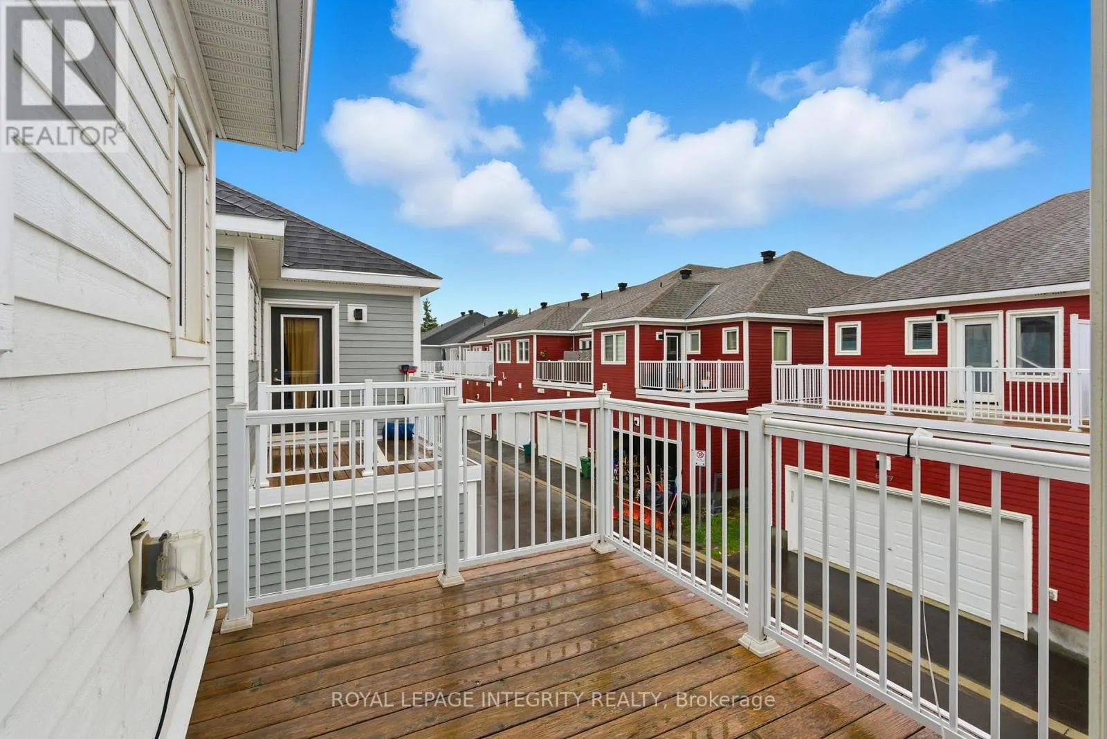 820 BASCULE PLACE