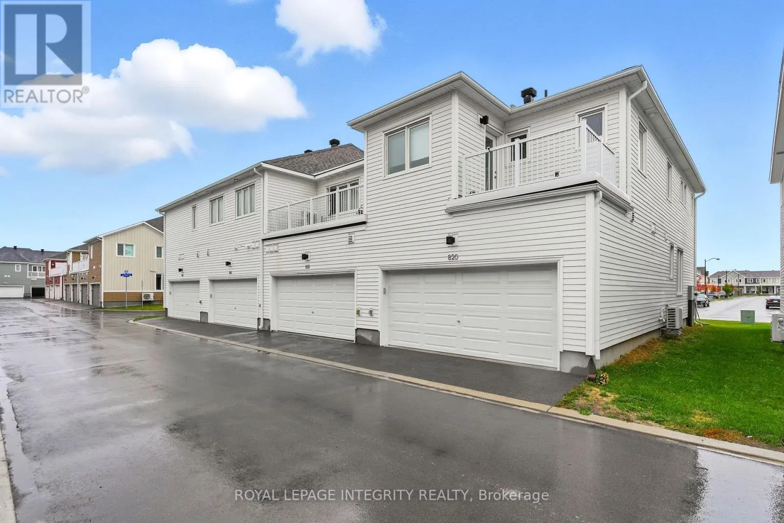 820 BASCULE PLACE