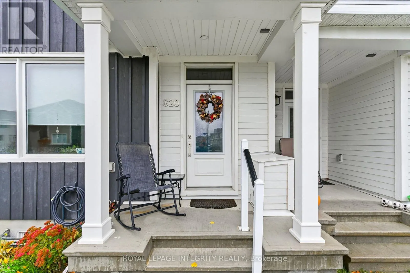820 BASCULE PLACE