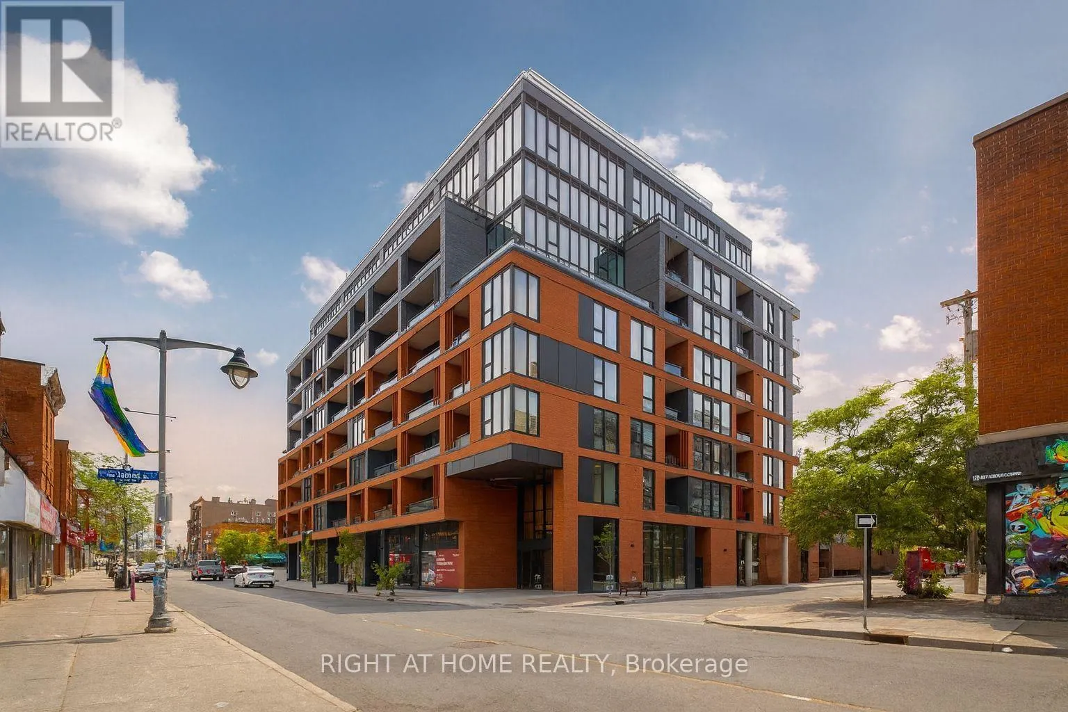 603 - 10 JAMES STREET