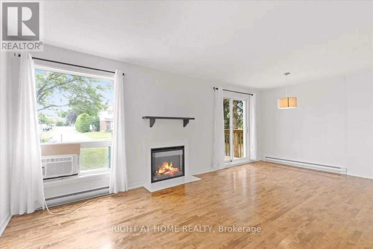 3 - 520 FENERTY COURT