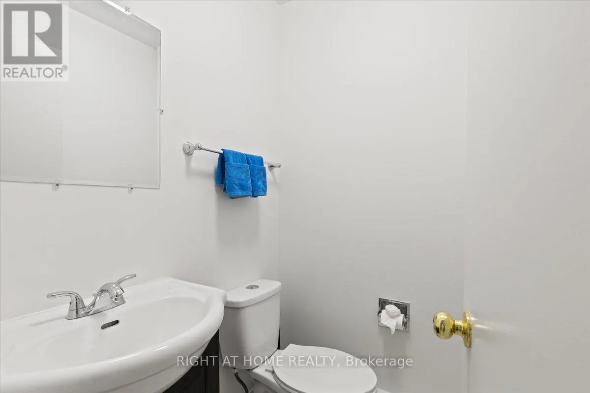 3 - 520 FENERTY COURT