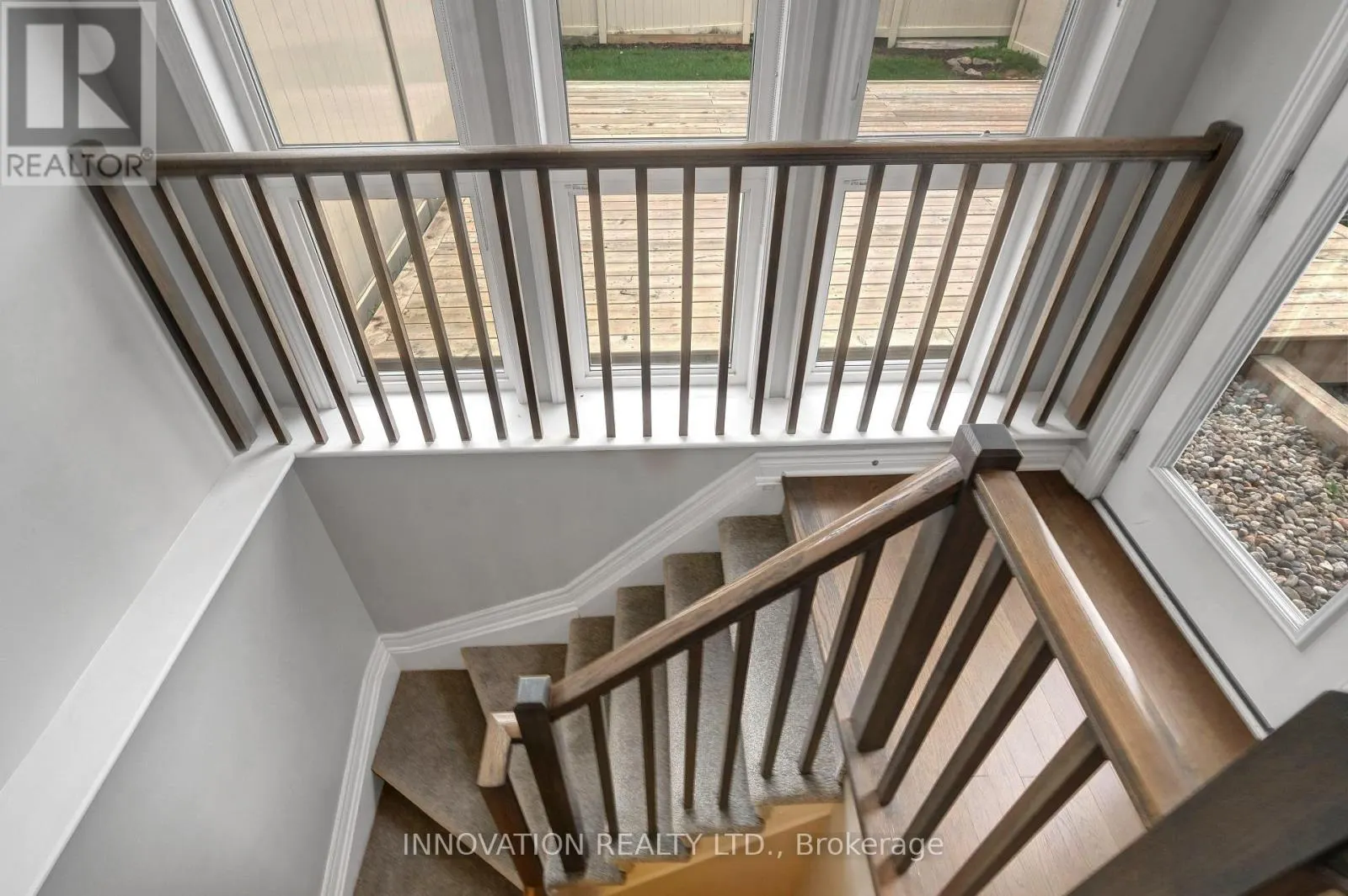 322 FERGUS CRESCENT