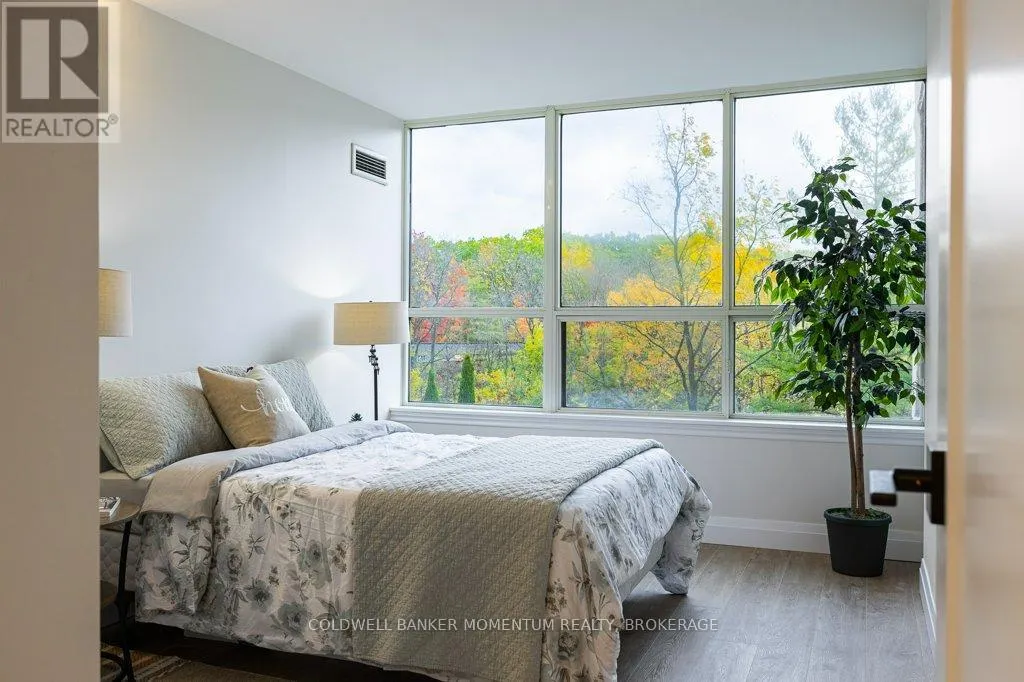 206 - 3 TOWERING HEIGHTS BOULEVARD, #206