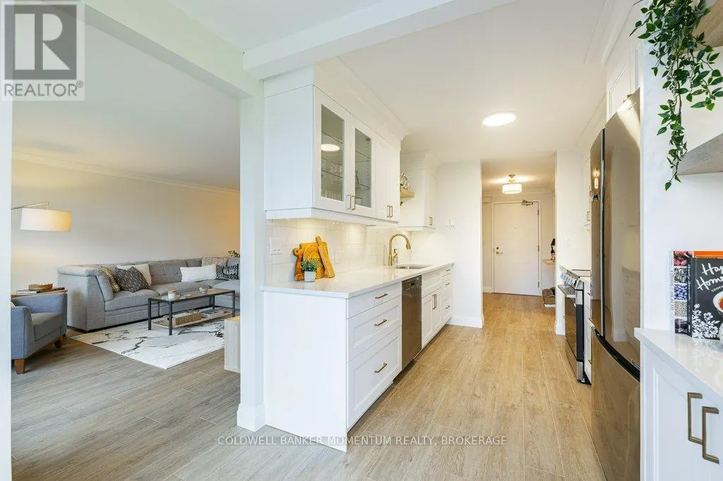 206 - 3 TOWERING HEIGHTS BOULEVARD, #206