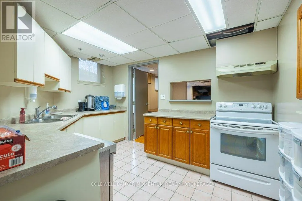 206 - 3 TOWERING HEIGHTS BOULEVARD, #206