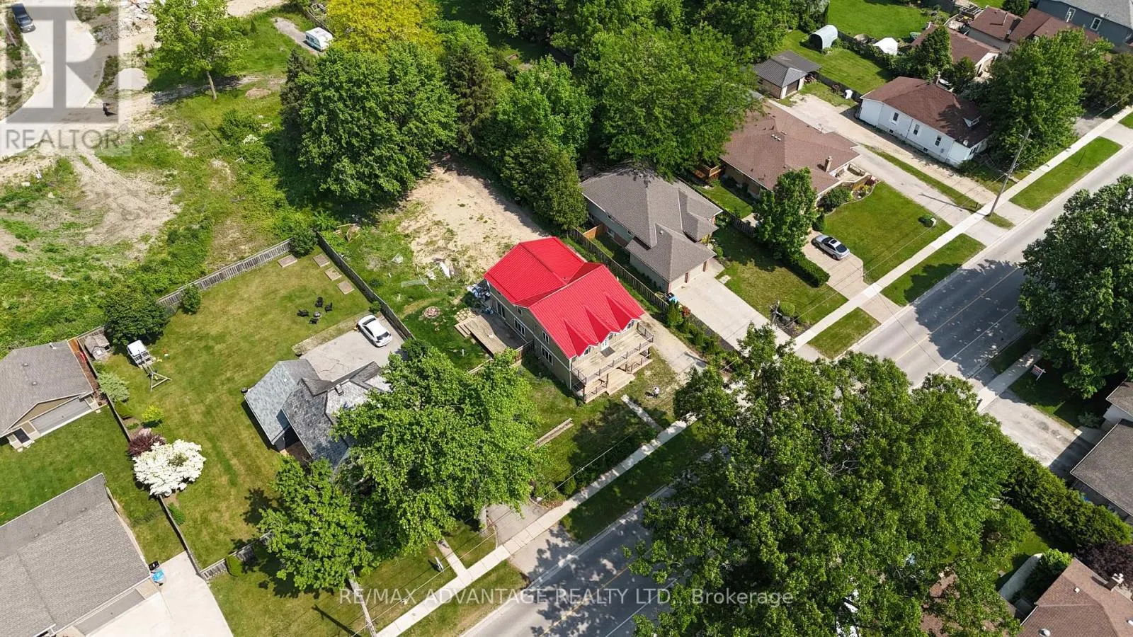 8566 GLENDON DRIVE