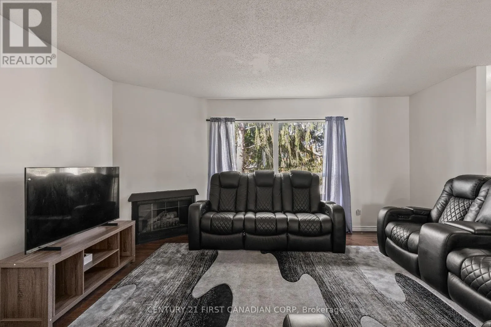 36 - 595 THIRD STREET, #36