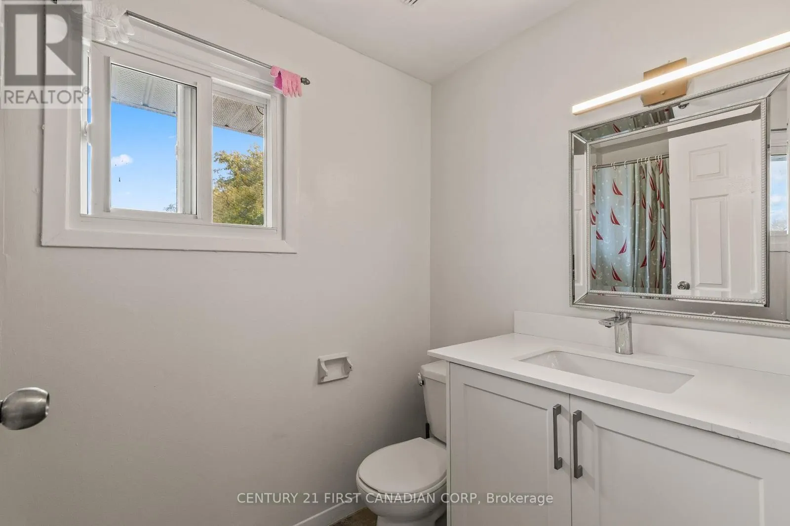 36 - 595 THIRD STREET, #36
