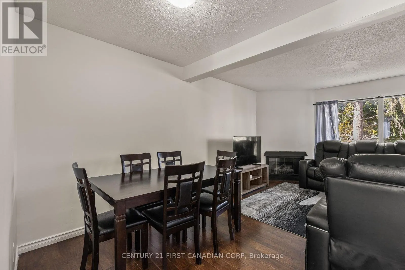 36 - 595 THIRD STREET, #36