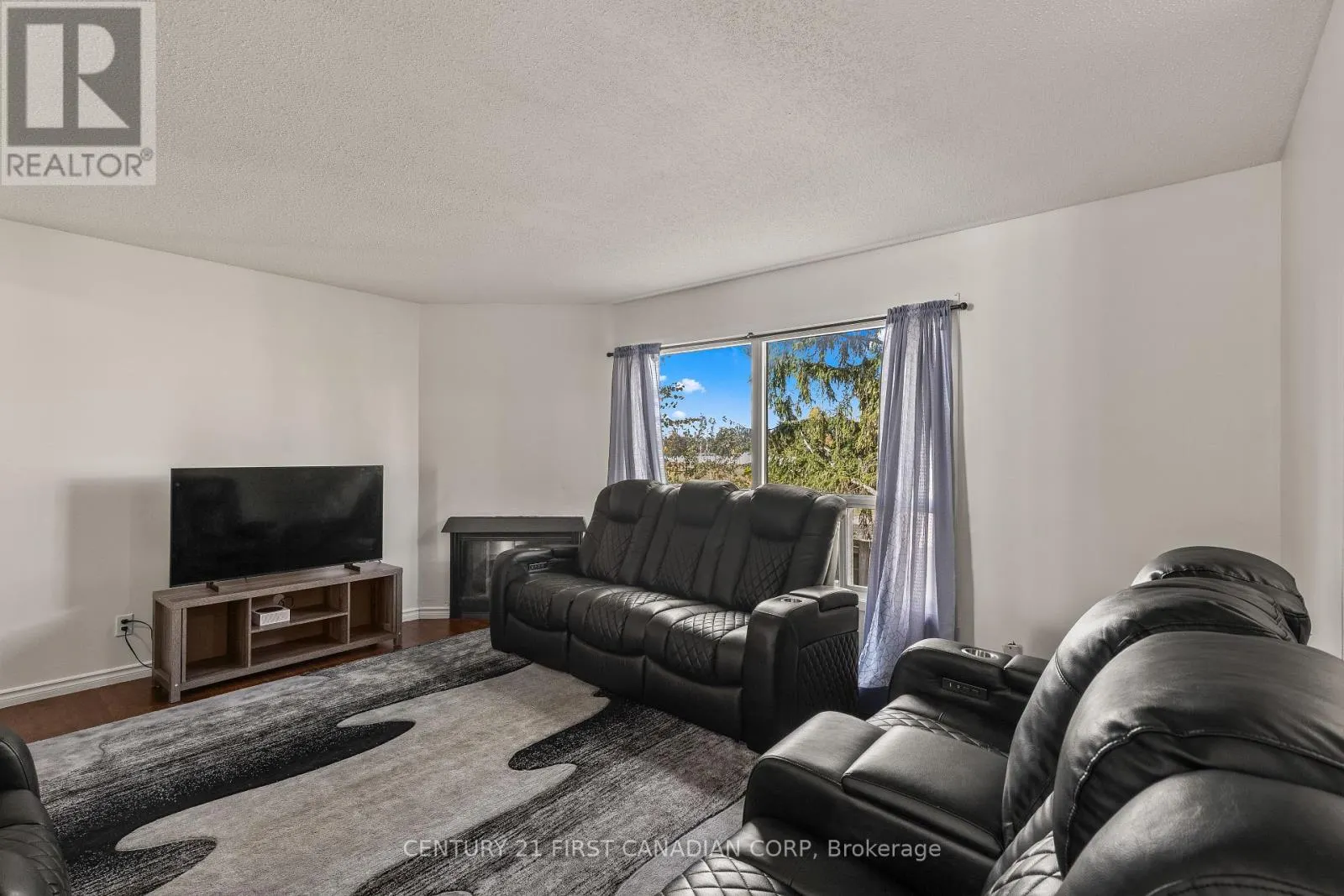 36 - 595 THIRD STREET, #36