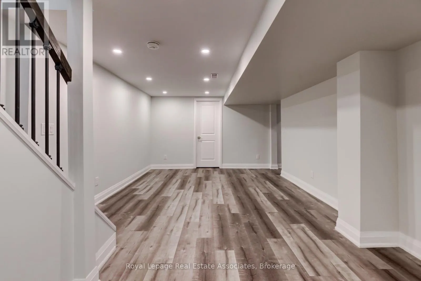 UNIT C - 22 ST JAMES STREET