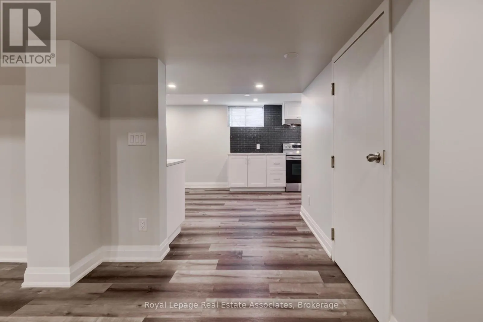UNIT C - 22 ST JAMES STREET