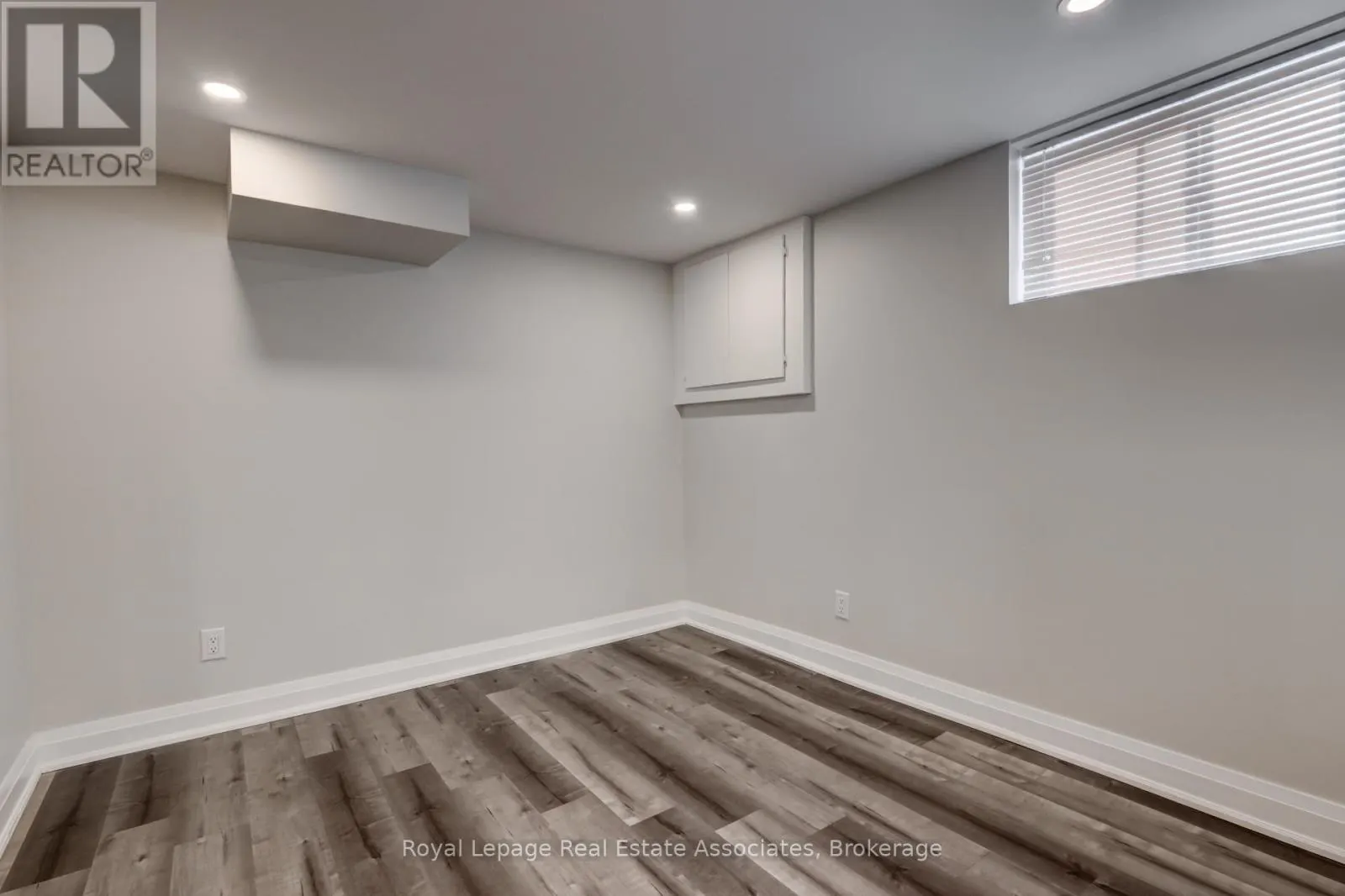 UNIT C - 22 ST JAMES STREET