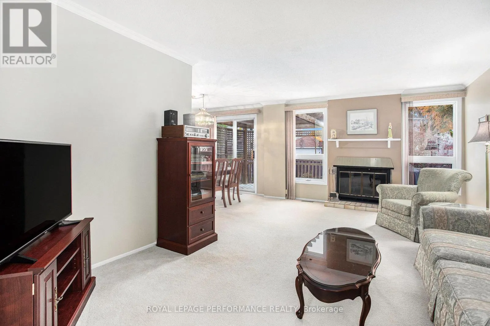 6097 FORESTGLEN CRESCENT