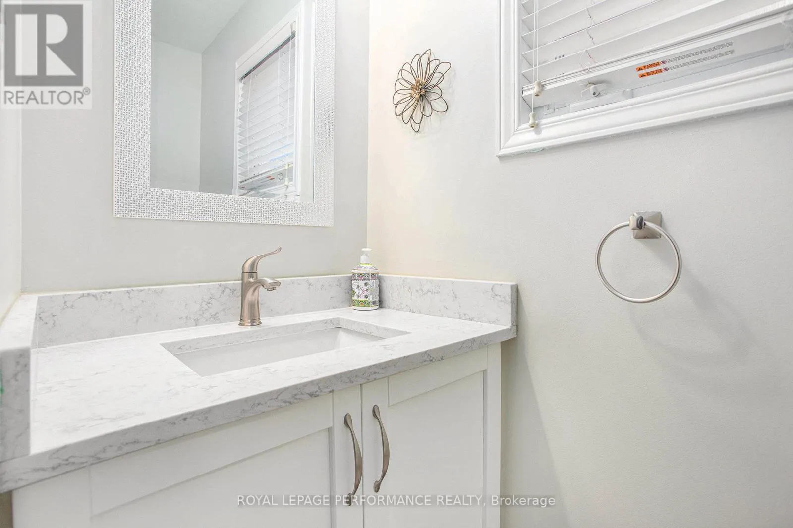 6097 FORESTGLEN CRESCENT