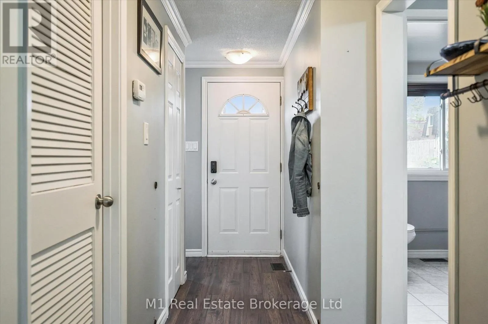 41 - 120 COUNTRY CLUB DRIVE, #41