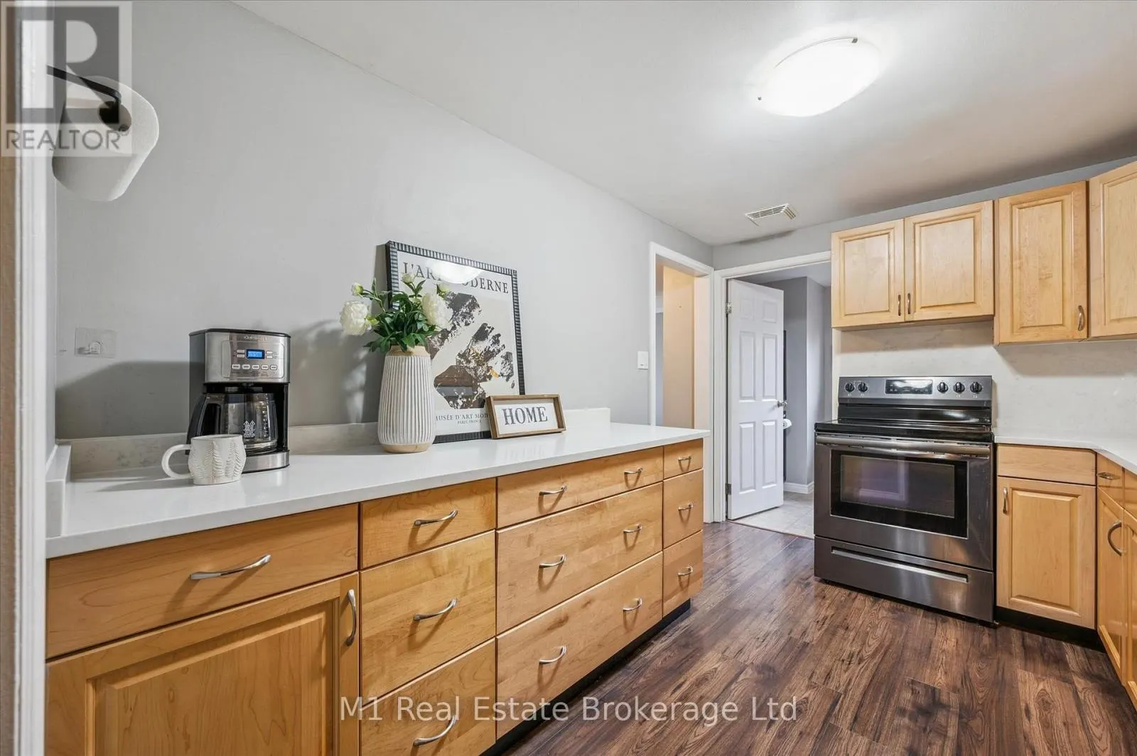 41 - 120 COUNTRY CLUB DRIVE, #41