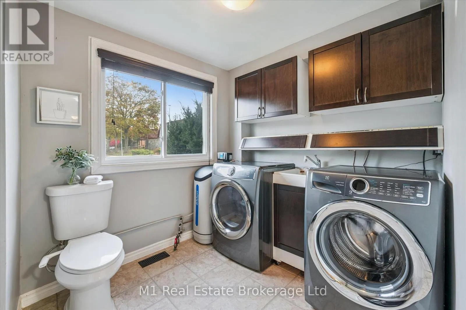 41 - 120 COUNTRY CLUB DRIVE, #41