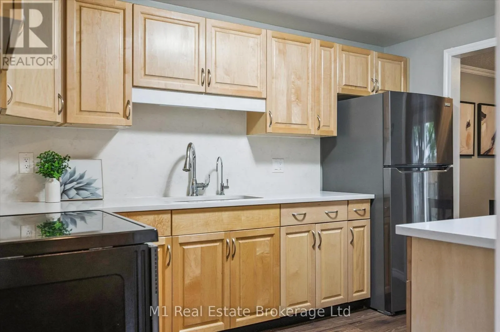 41 - 120 COUNTRY CLUB DRIVE, #41
