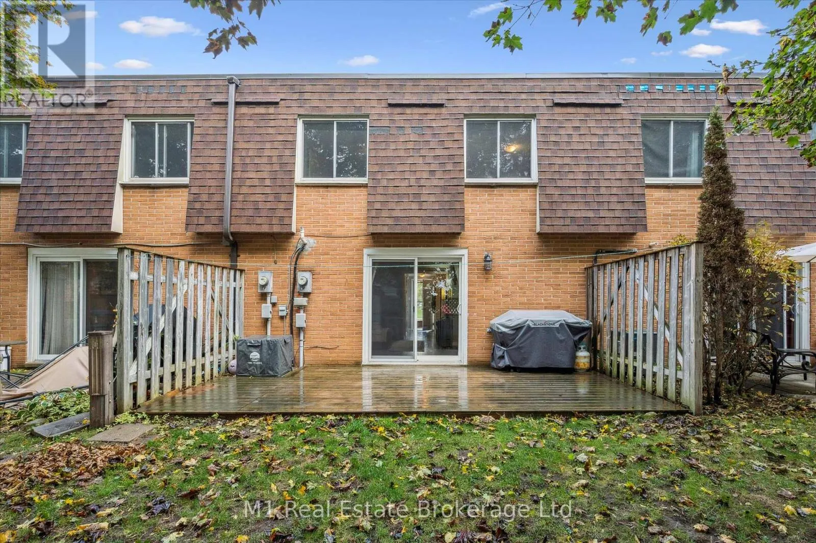 41 - 120 COUNTRY CLUB DRIVE, #41