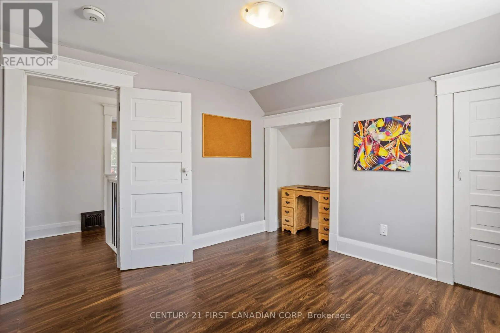 3199 MOUNT CARMEL DRIVE