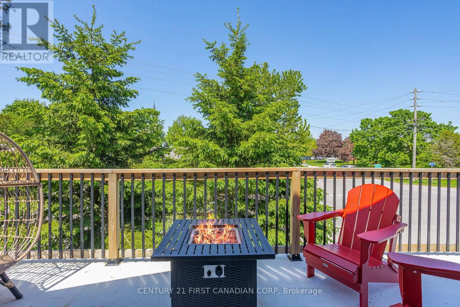 3199 MOUNT CARMEL DRIVE