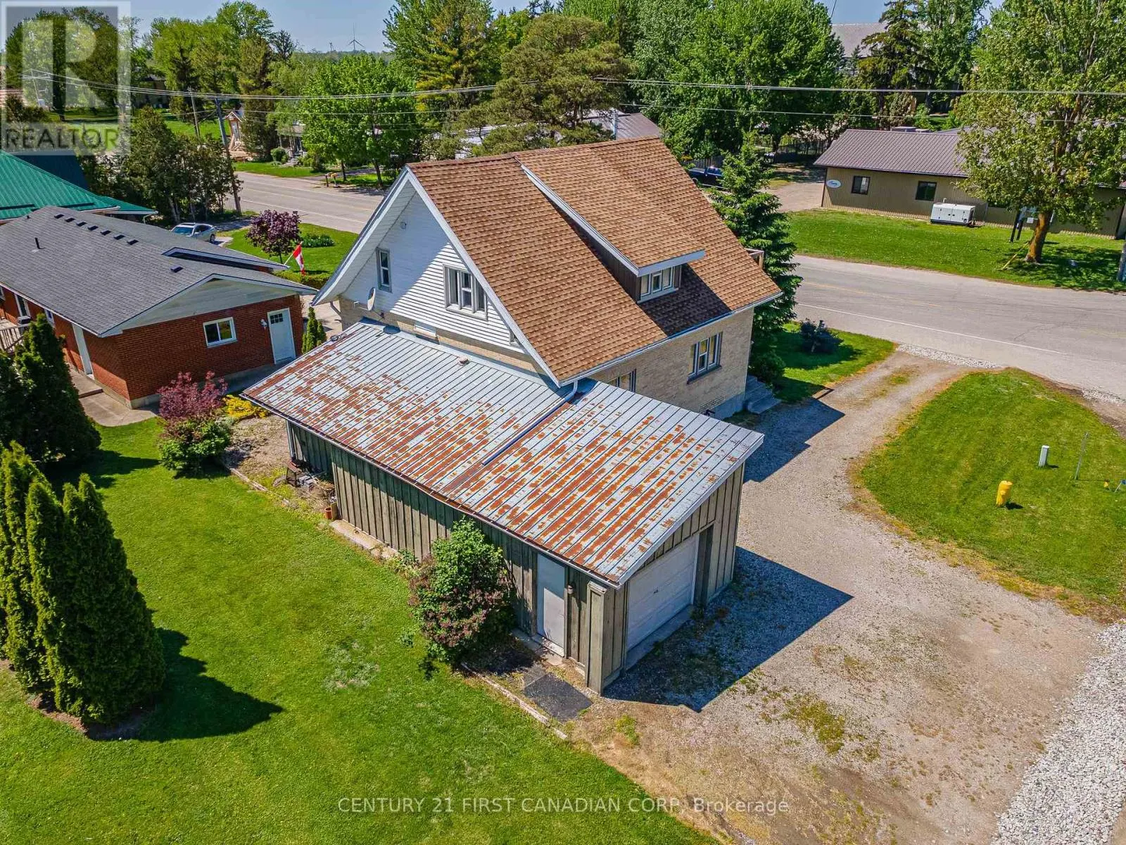 3199 MOUNT CARMEL DRIVE