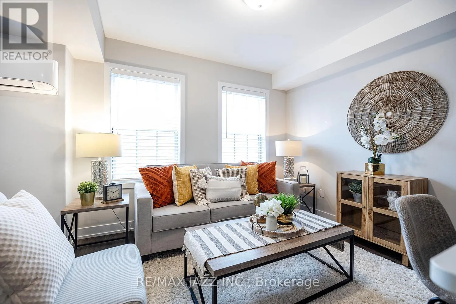 407 - 460 LONSBERRY DRIVE, #407