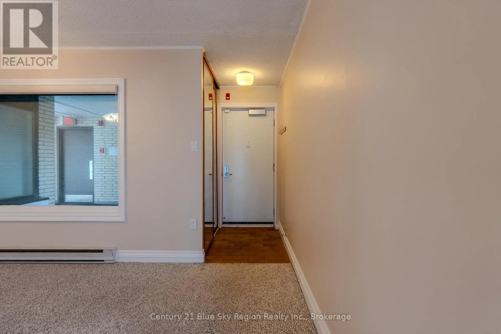 401 - 425 WILLIAM STREET, #401
